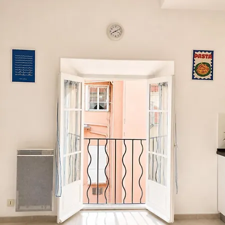 Maison Lenta * Μεντόν